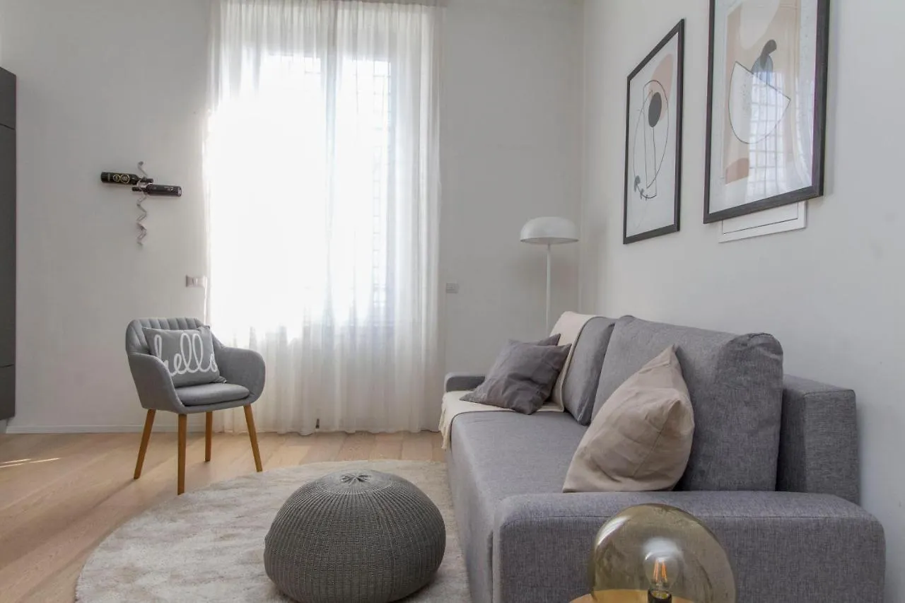 Luxury&spacious apartment  Milán