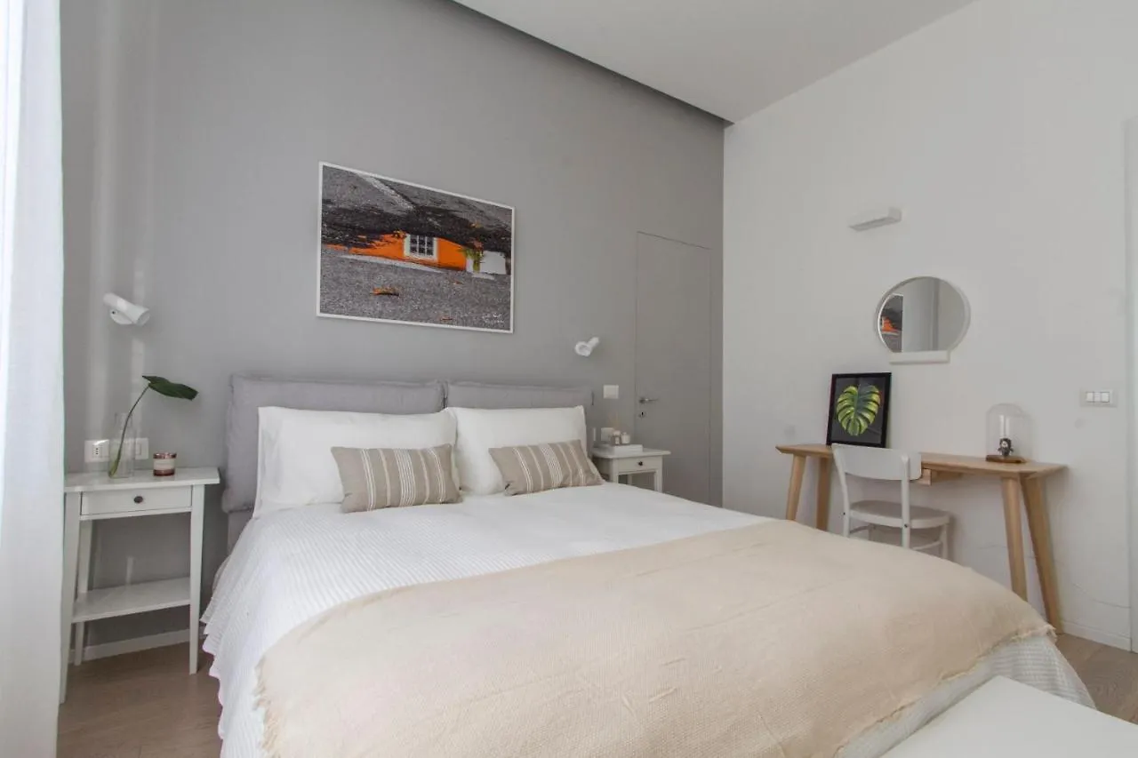 Luxury&spacious apartment  Milán 0*,  Italia